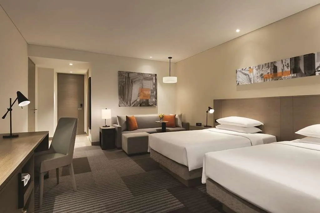 Hyatt Place Shanghai Tianshan Plaza Hotel