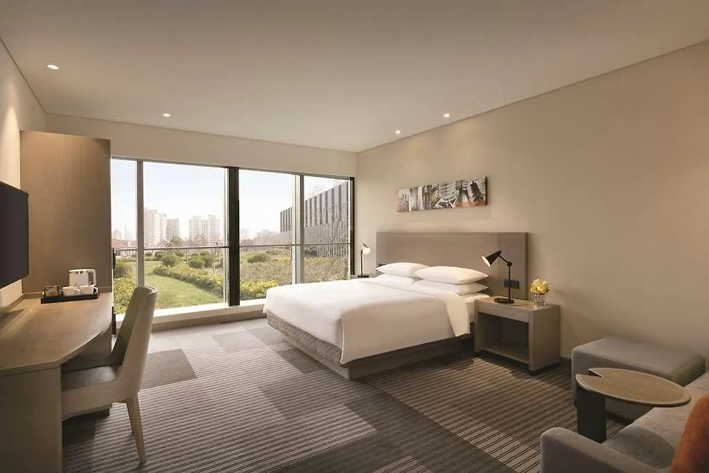 Hyatt Place Shanghai Tianshan Plaza 0*,